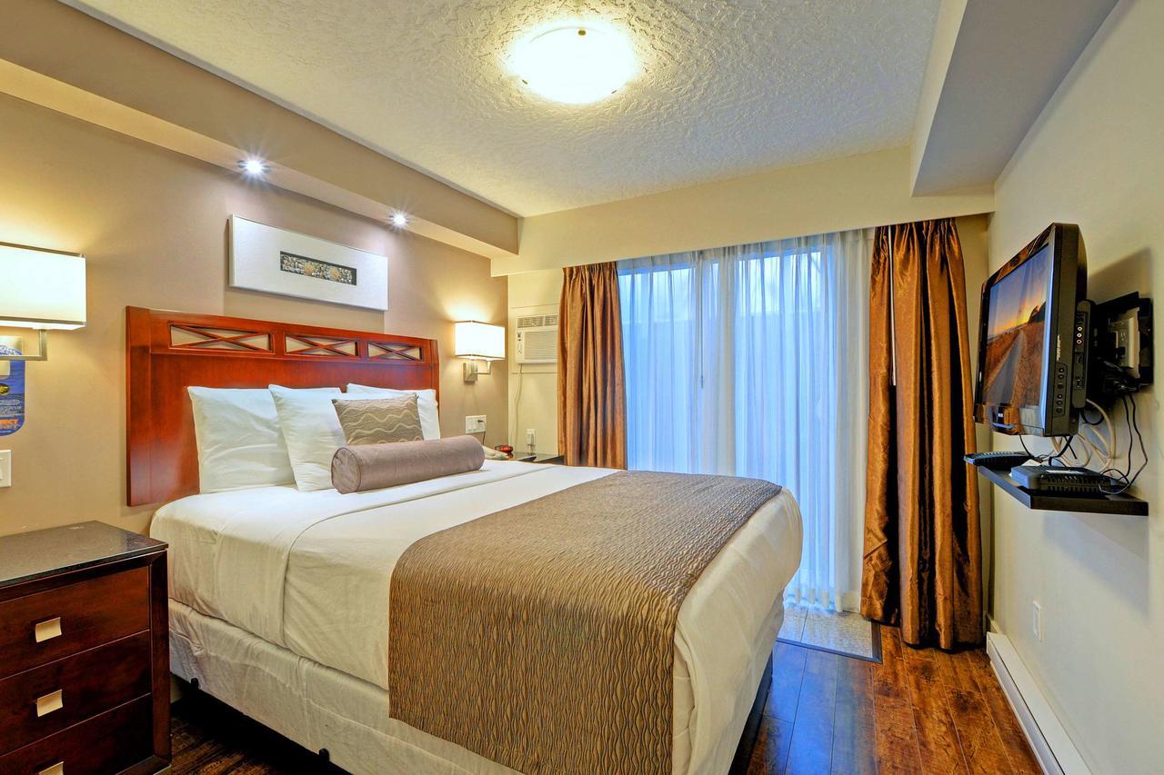 Red Lion Inn And Suites Victoria Exterior foto