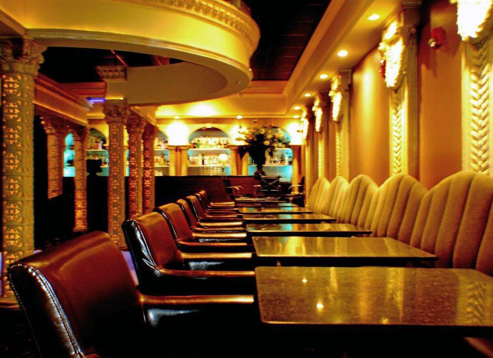 Red Lion Inn And Suites Victoria Restaurant foto